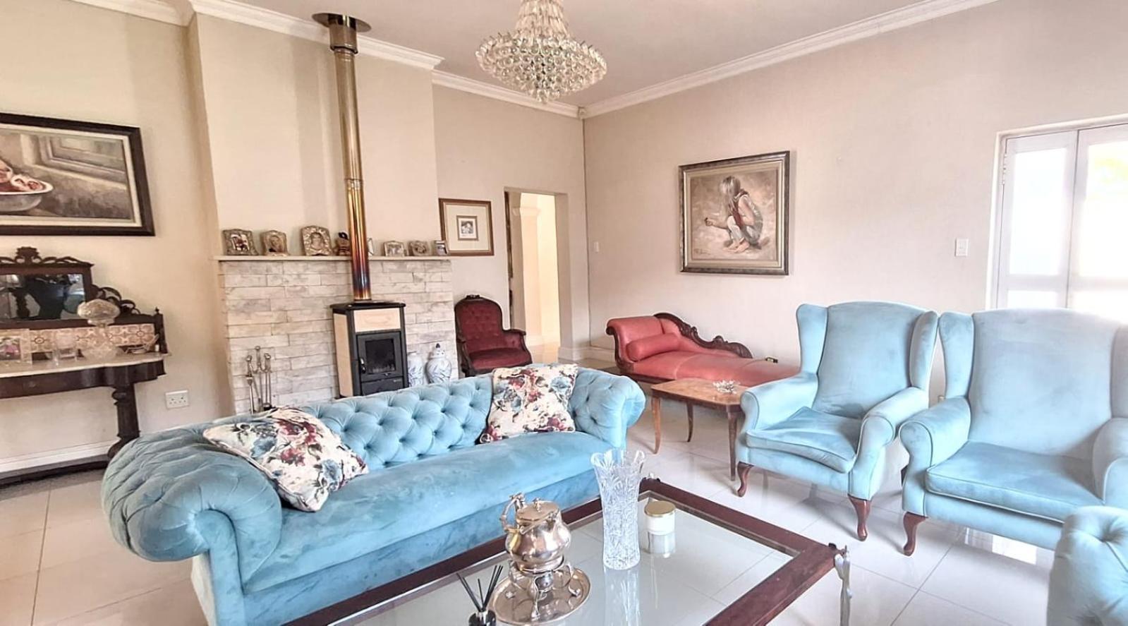 Luxury Retreat - Home-away-from-home Near The Holiday home *