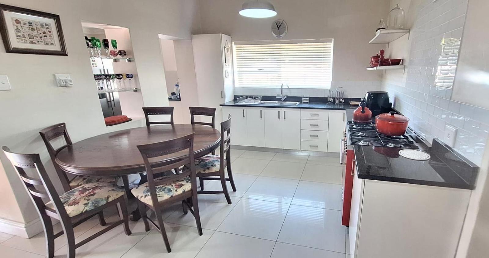 Luxury Retreat - Home-away-from-home Near The Cape Town