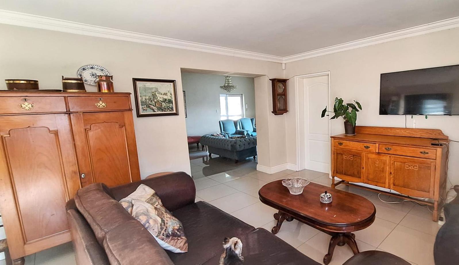 Luxury Retreat - Home-away-from-home Near The Holiday home